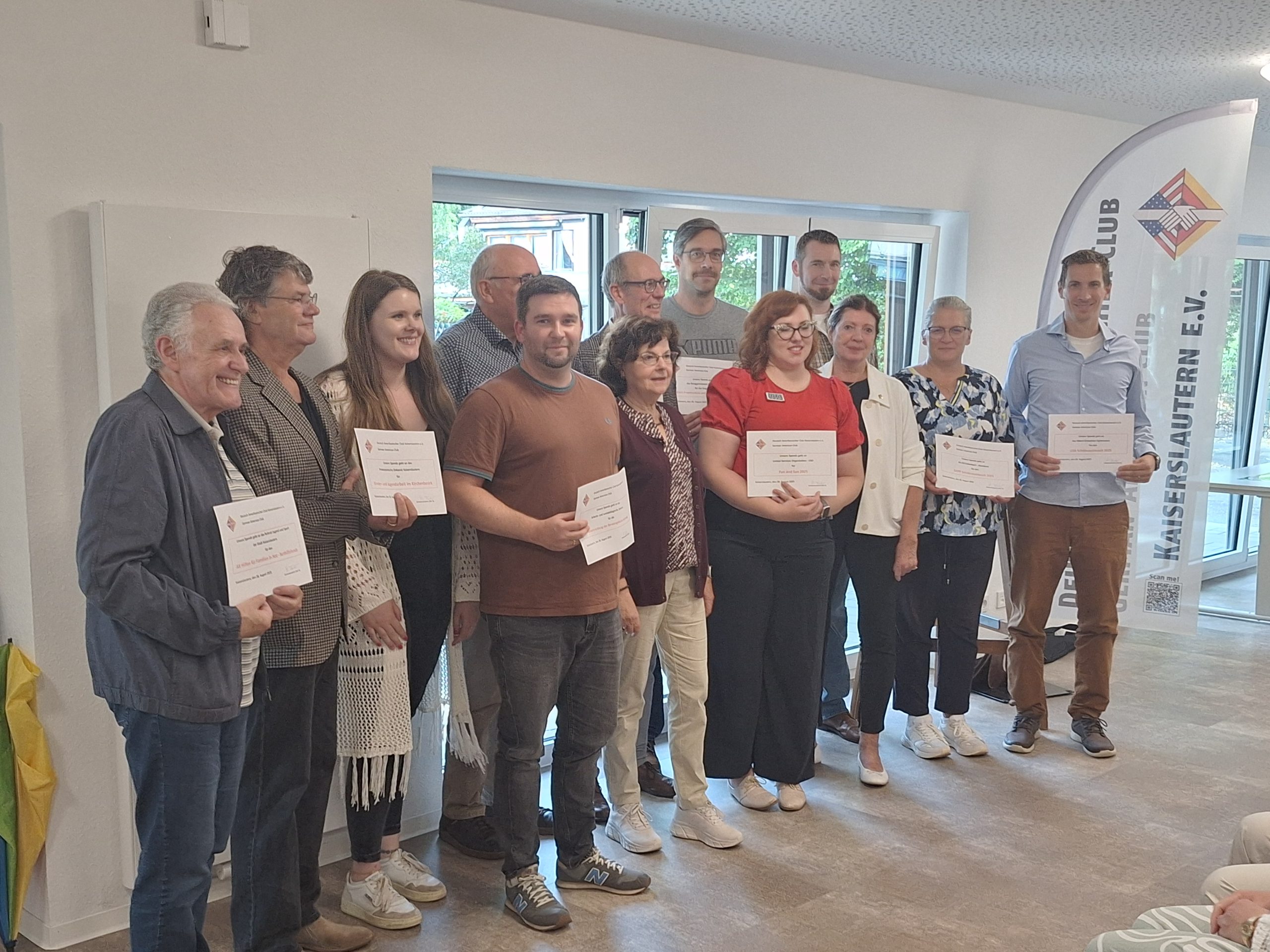 Donation ceremony DAC KL 2028